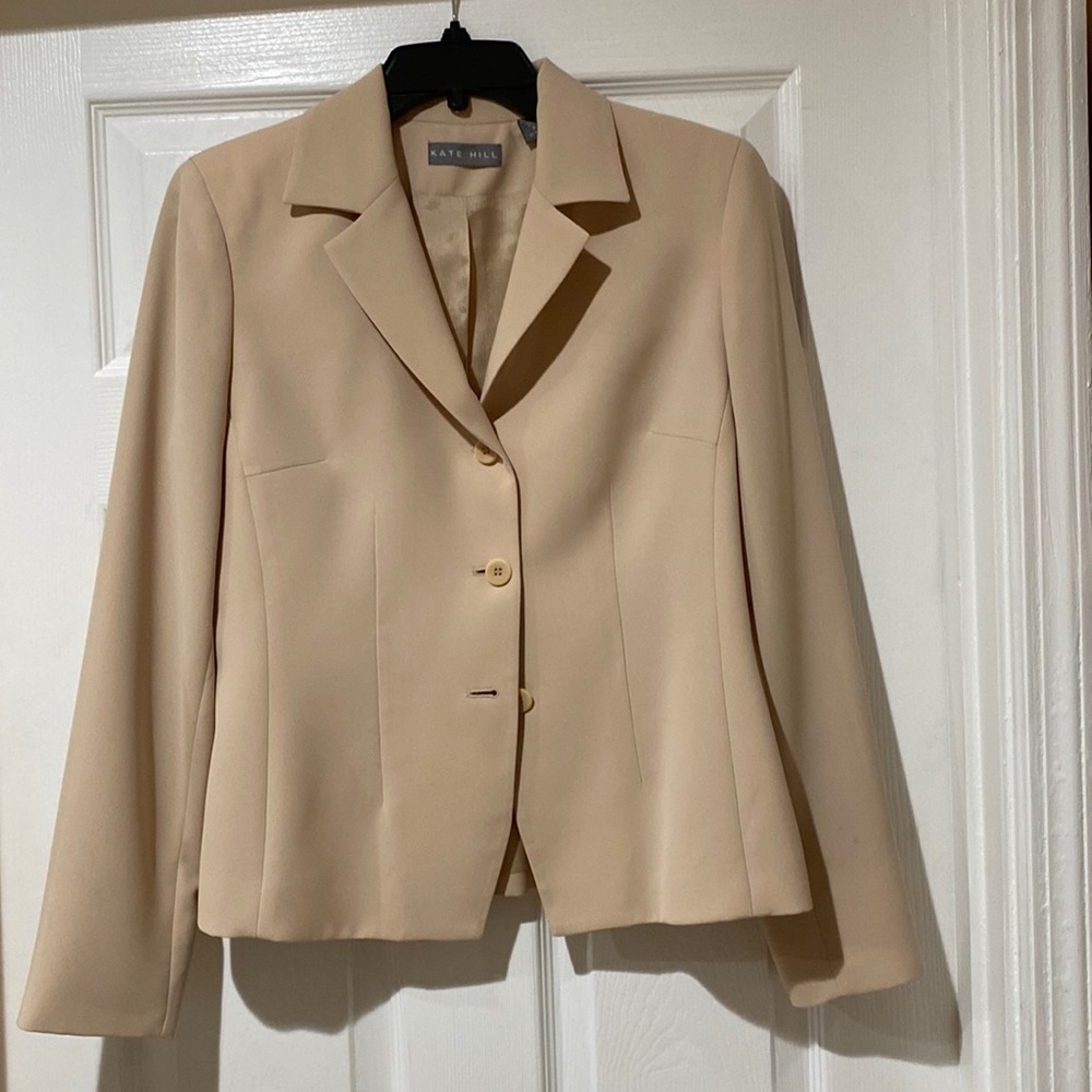 Kate Hill butter yellow jacket. Size 8 worn once and cared for.